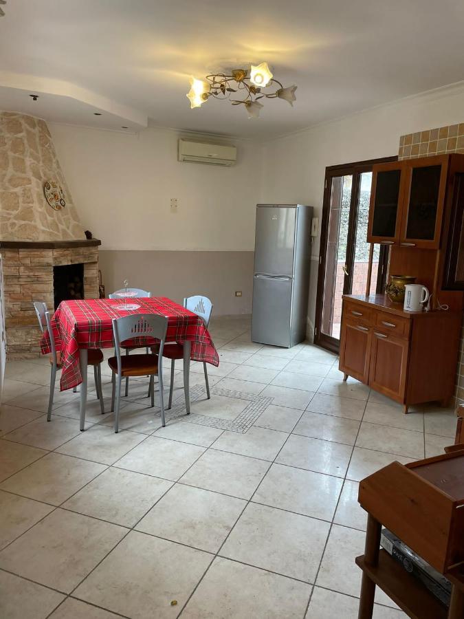 La Casa Di Mamma Apartment Napoli Ngoại thất bức ảnh